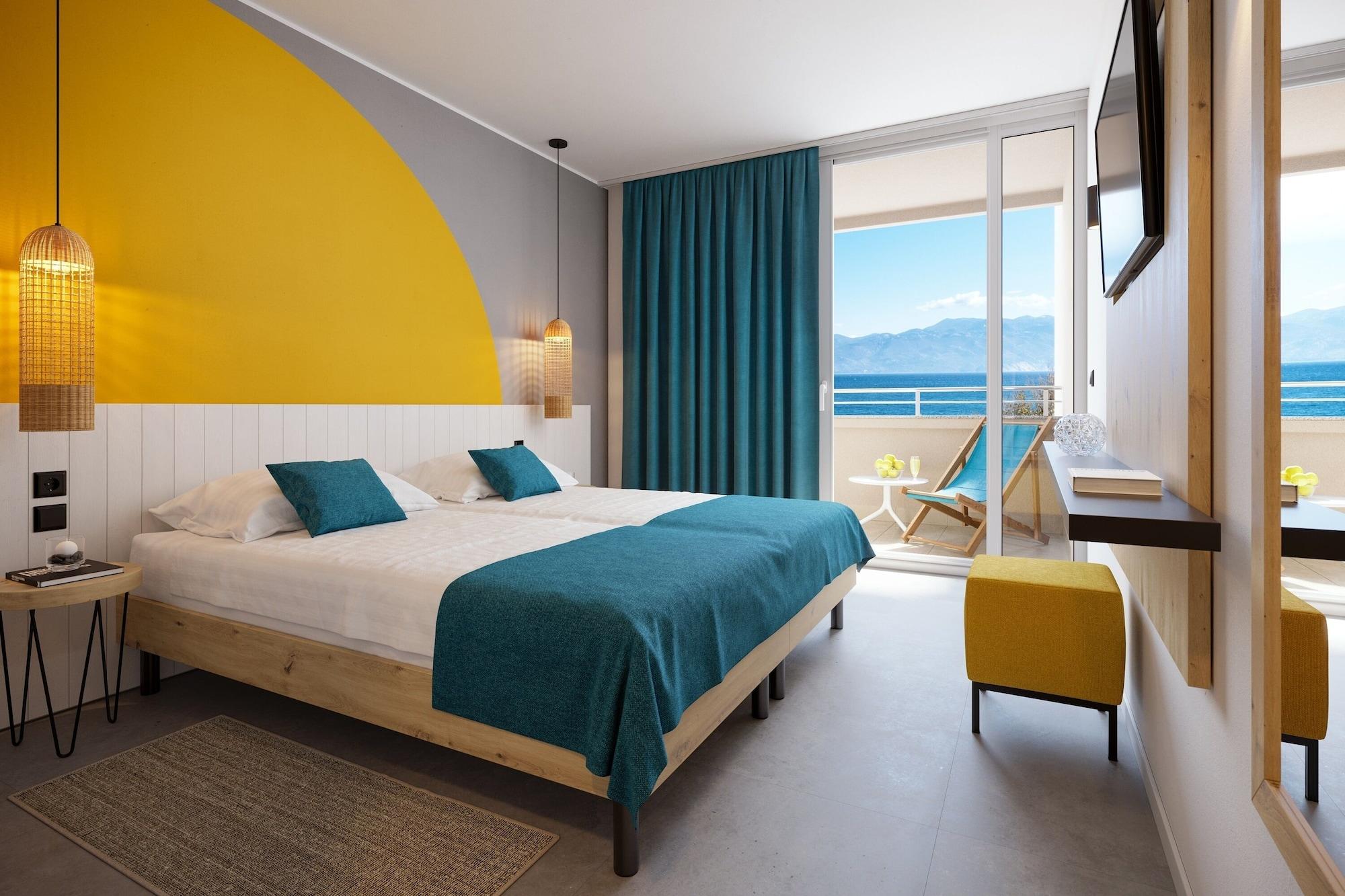 Sunny Baska Hotel Екстериор снимка