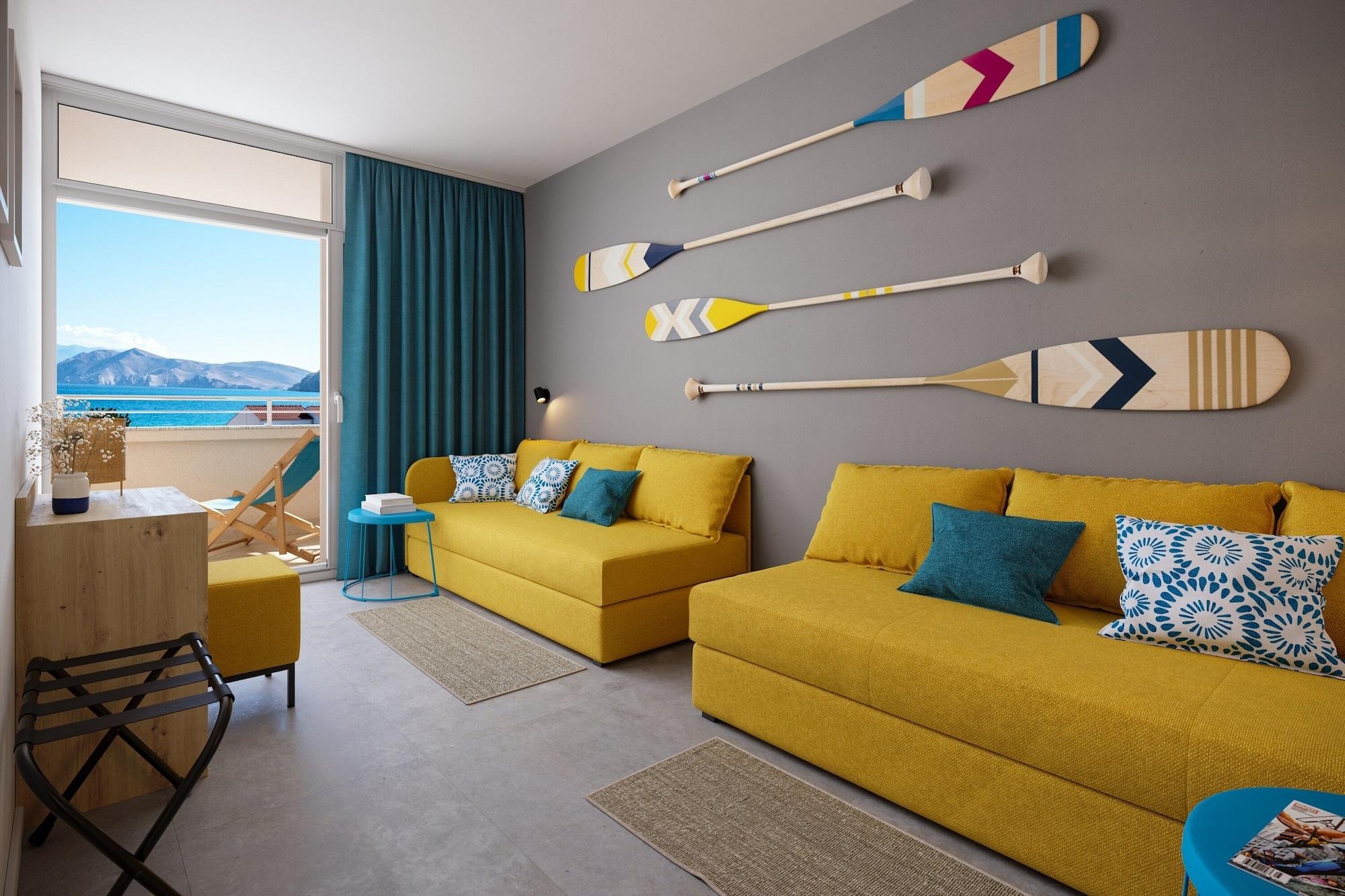 Sunny Baska Hotel Екстериор снимка