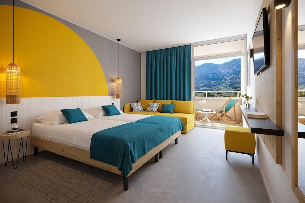 Sunny Baska Hotel Екстериор снимка