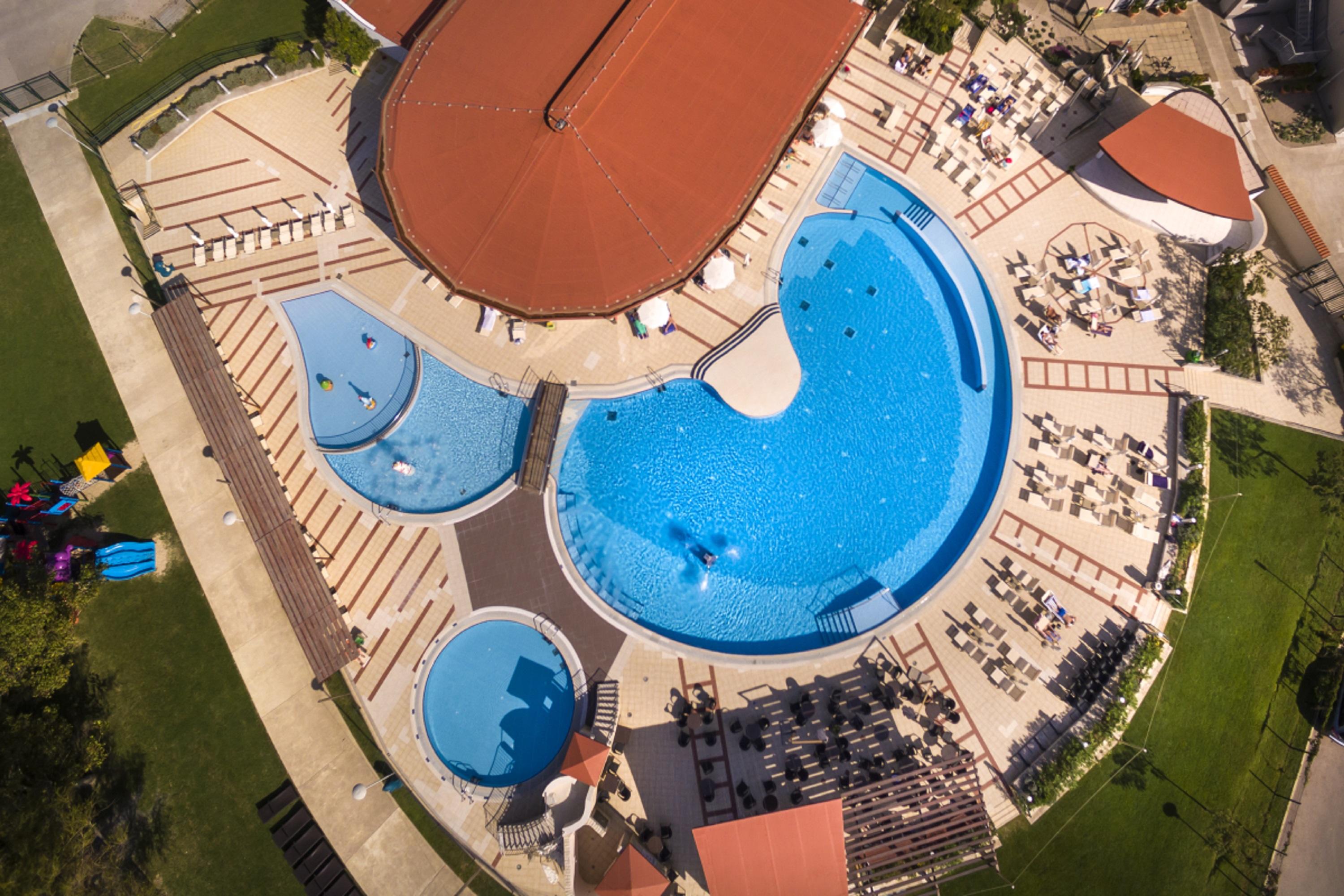 Sunny Baska Hotel Екстериор снимка