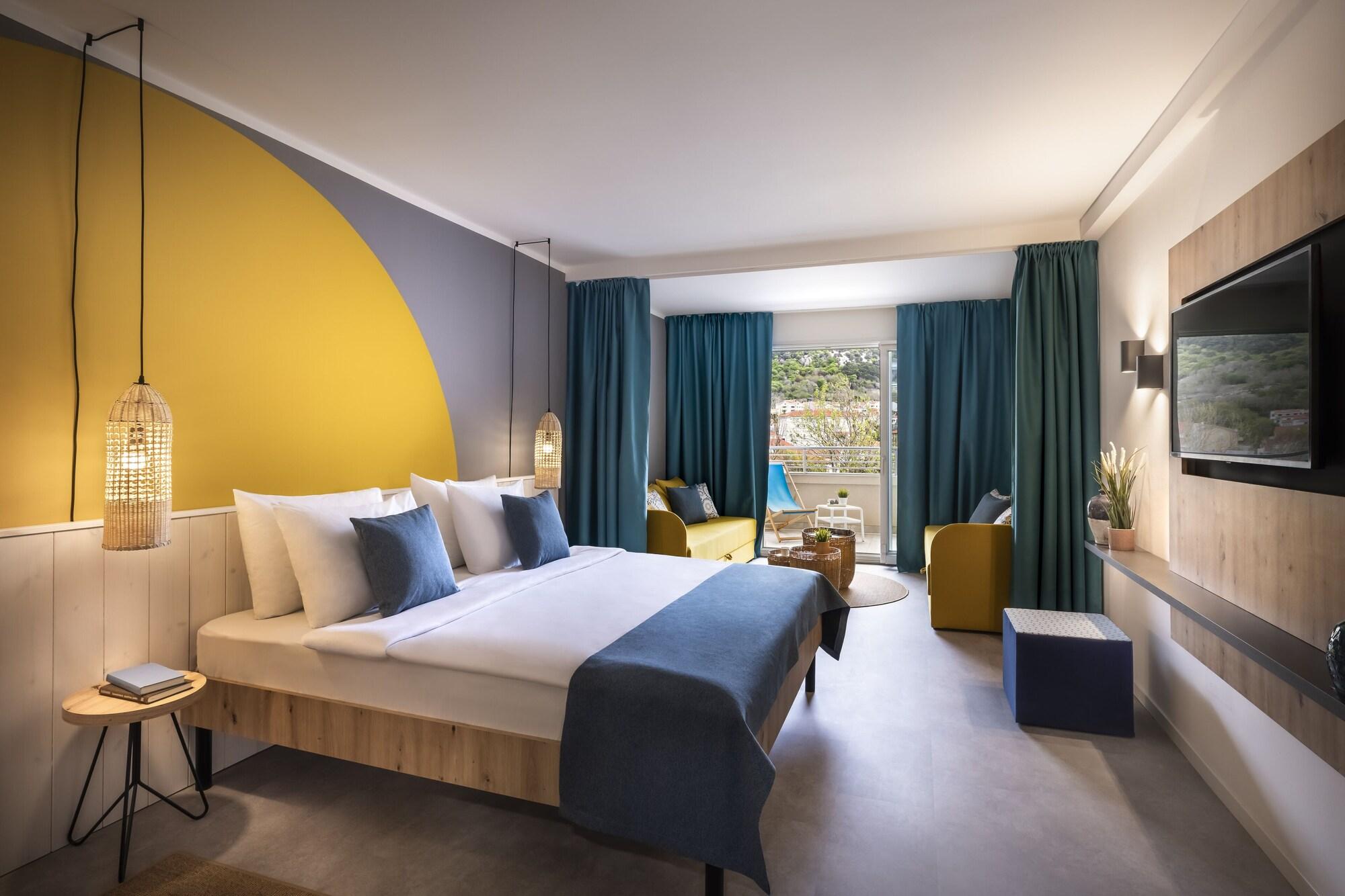 Sunny Baska Hotel Екстериор снимка