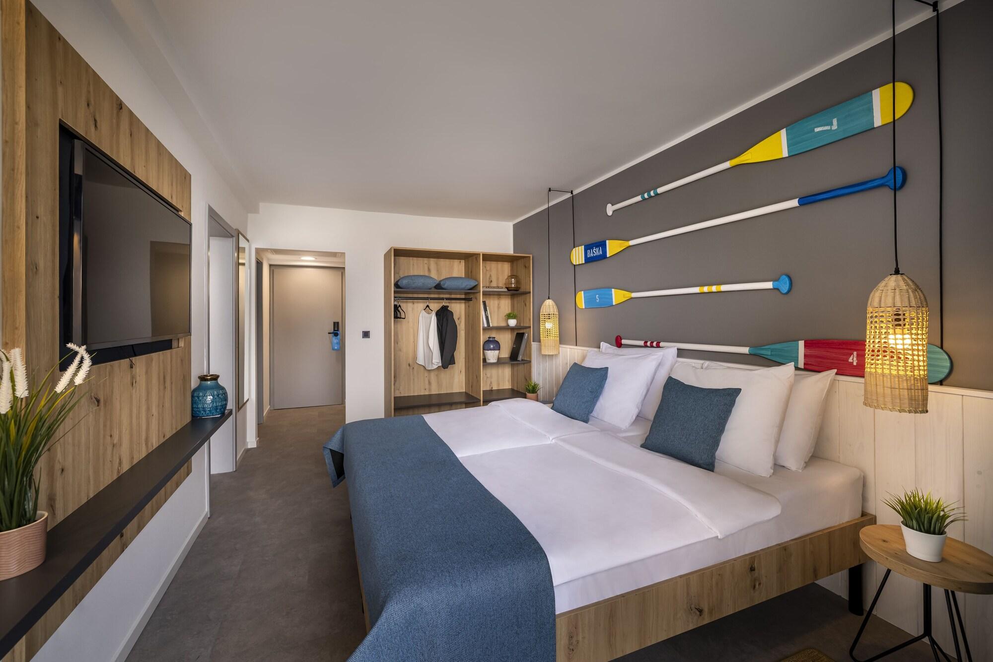 Sunny Baska Hotel Екстериор снимка