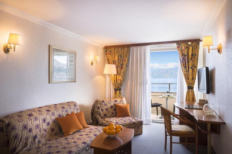 Sunny Baska Hotel Екстериор снимка